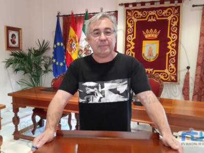 Pepe Mellado anuncia la finalización de las obras de adecentamiento de la fachada del edificio antiguo patio del Hotel Cruz del Mar