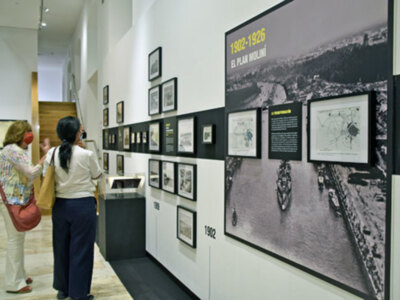 El Puerto de Sevilla expone su historia gráfica, con 150 fotos y 30 piezas singulares