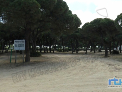 Chipiona fuera del listado de 27 poblaciones gaditanas en “zona de peligro forestal” según el Infoca