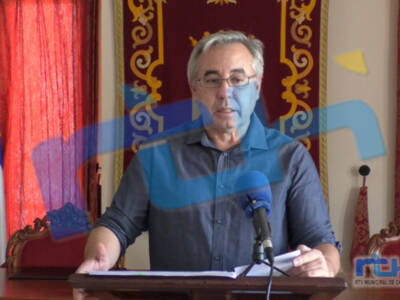 Pepe Mellado: El proyecto de instalar de módulos en Puerto Chipiona es para cinco restaurantes y una pastelería, no para la movida