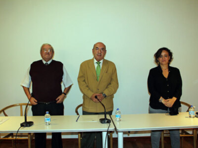 Ángel Molini se presenta como candidato a presidir la docta casa del  Ateneo de Sevilla