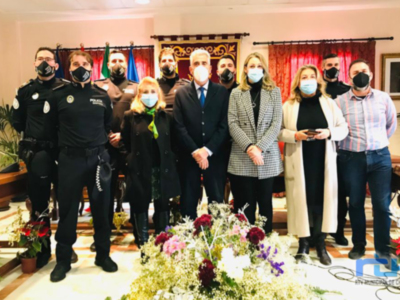 Seis nuevos agentes de la Policía Local han tomado hoy posesión tras finalizar su periodo de prácticas
