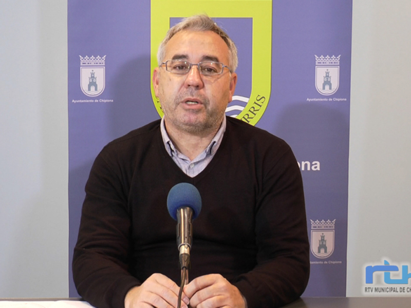 El presidente de la Junta de Extremadura, José María Valero, durante una rueda de prensa en la que anunció el acuerdo entre el PP y Ciudadanos para formar gobierno.