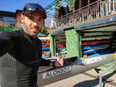 El campeón mundial Iván Alonso, de pretemporada en el Náutico Sevilla