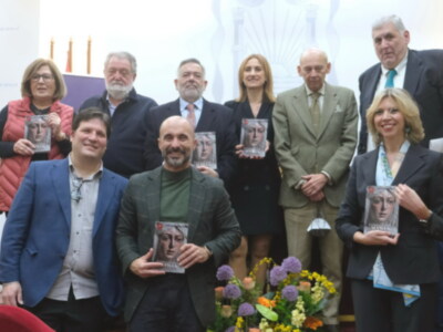 Gran éxito en la presentación en el Ateneo el libro "Como llora Sevilla" en el 75 aniversario de su aparición.
