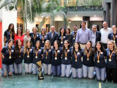 Recepción municipal al BM M5 Surjet Ciudad de Dos Hermanas
