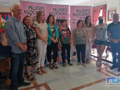 Igualdad ha homenajeado hoy a las tres asociaciones de mujeres de Chipiona por su compromiso y espíritu participativo