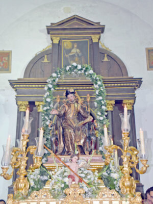 Procesión de bajada del Patrón Ilipense San Gregorio de Osset, para sus cultos.