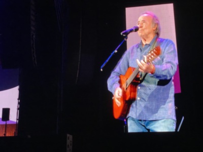 Crónica de La despedida de Joan Manuel Serrat en Sevilla por José Joaquín Gallardo