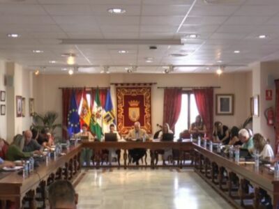 El Día de la Virgen de Regla y el lunes de descanso tras la cabalgata de Carnaval fiestas locales de Chipiona en 2023  