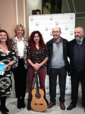 ÉXITO EN LA PRESENTACIÓN DEL LIBRO DE MICRORRELATOS “ANÓNIMOS INFINITOS 3” EN EL ATENEO DE SEVILLA con LLENO ABSOLUTO