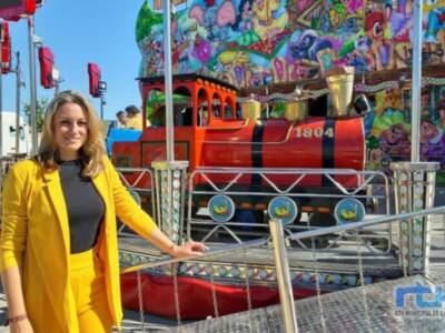 María Naval anuncia que hoy se celebra el día del niño con precios populares para las atracciones de la Feria del Moscatel