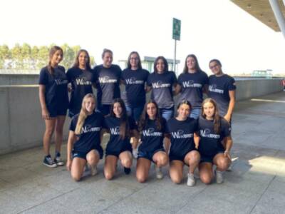 La falta de acierto condena el debut de las chicas del Club Waterpolo Dos Hermanas PQS