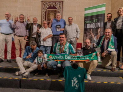 Diecisiete periodistas escriben sobre el jugador numero 17, Joaquín
