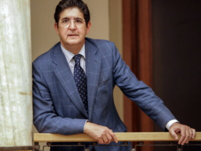José Joaquín Gallardo presenta el lunes 4 su primer libro “Sevilla, la ciudad más amada’, en el Colegio de Abogados de Sevilla