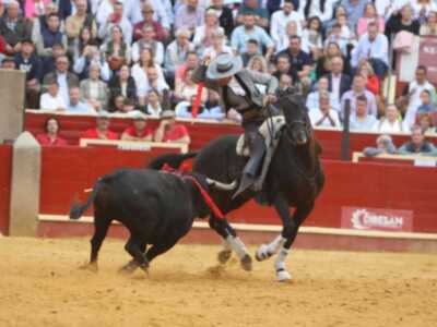 Sanlúcar, facultad de rejones en una tarde soñada
