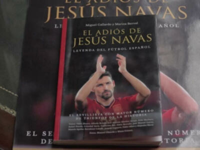 El libro de Jesús Navas en el Desmarque de Telecinco