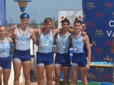 Triple medalla para el Club Remo de Mar La Línea en la Liga Nacional Iberdrola