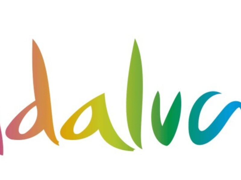 Logo de la Junta de Andalucía con el logotipo de la Fundación Real Escuela Andaluza del Arte Ecuestre y la Consejería de Turismo de Andalucía.