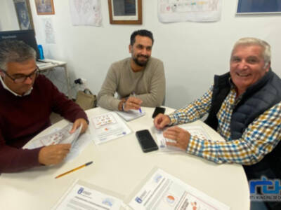 Eduardo Lorenzo informa a ACITUR y Centro Comercial Abierto de próximas actuaciones en materia de recogida orgánica de residuos