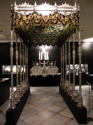  El Círculo Mercantil acoge la muestra "El convento de San Roque, el corazón de María" en Sevilla.