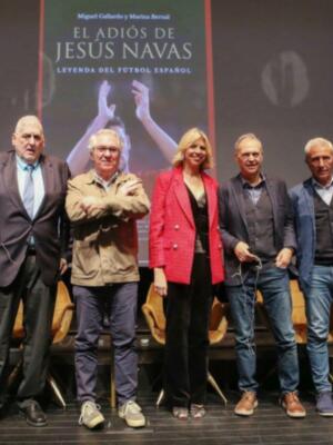 Joaquín Caparrós y Pablo Blanco presentaron el libro El adiós de Jesús Navas (Vídeo)