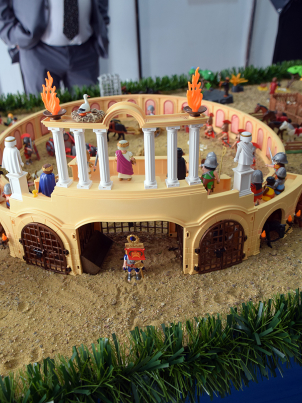 La Asociación del Buen Fin presenta su emblemático Belén de Playmobil navideño