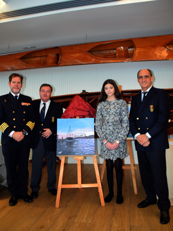 Arte y tradición: María Nieto entrega sus cuadros en el almuerzo de Navidad de la RLNE