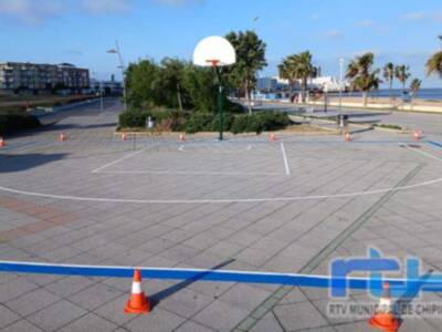 Deportes concluye el nuevo espacio de baloncesto del paseo de la Cruz del Mar-El Muelle