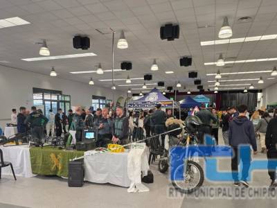 Cerca de 2.500 personas han asistido a la jornada de orientación académica y laboral que ha tenido lugar hoy en Chipiona