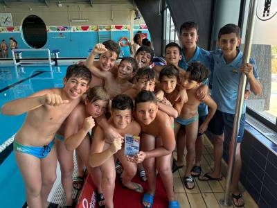 Protagonismo de los anfitriones en el V Torneo PQS de waterpolo