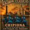 La exposición Vespa Clásica invita en Chipiona a un evocador viaje al pasado