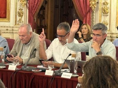 IU ha logrado hoy el respaldo provincial a la Proposición de Ley por la nacionalidad española para saharauis nacidos bajo administración española