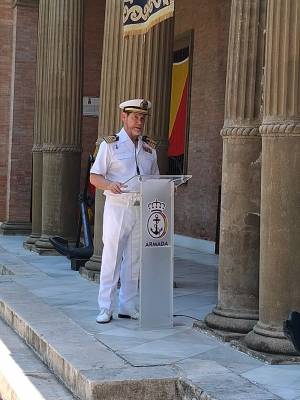 La Comandancia Naval de Sevilla conmemora la gesta de la Armada española en 1898 y rinde homenaje a sus marinos