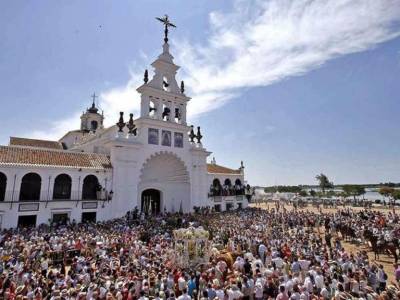 Programación 360 en televisión, radio e Internet de Canal Sur Radio y Televisión para dar cobertura a la Venida de la Virgen del Rocío a Almonte