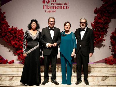 El Teatro Cajasol rinde homenaje a Rafael Riqueni, Manuela Carrasco y Carmen Linares