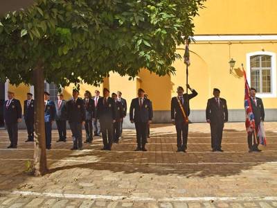  Sevilla rinde homenaje a los veteranos del Regimiento de Infantería Soria 9 en Sevilla 